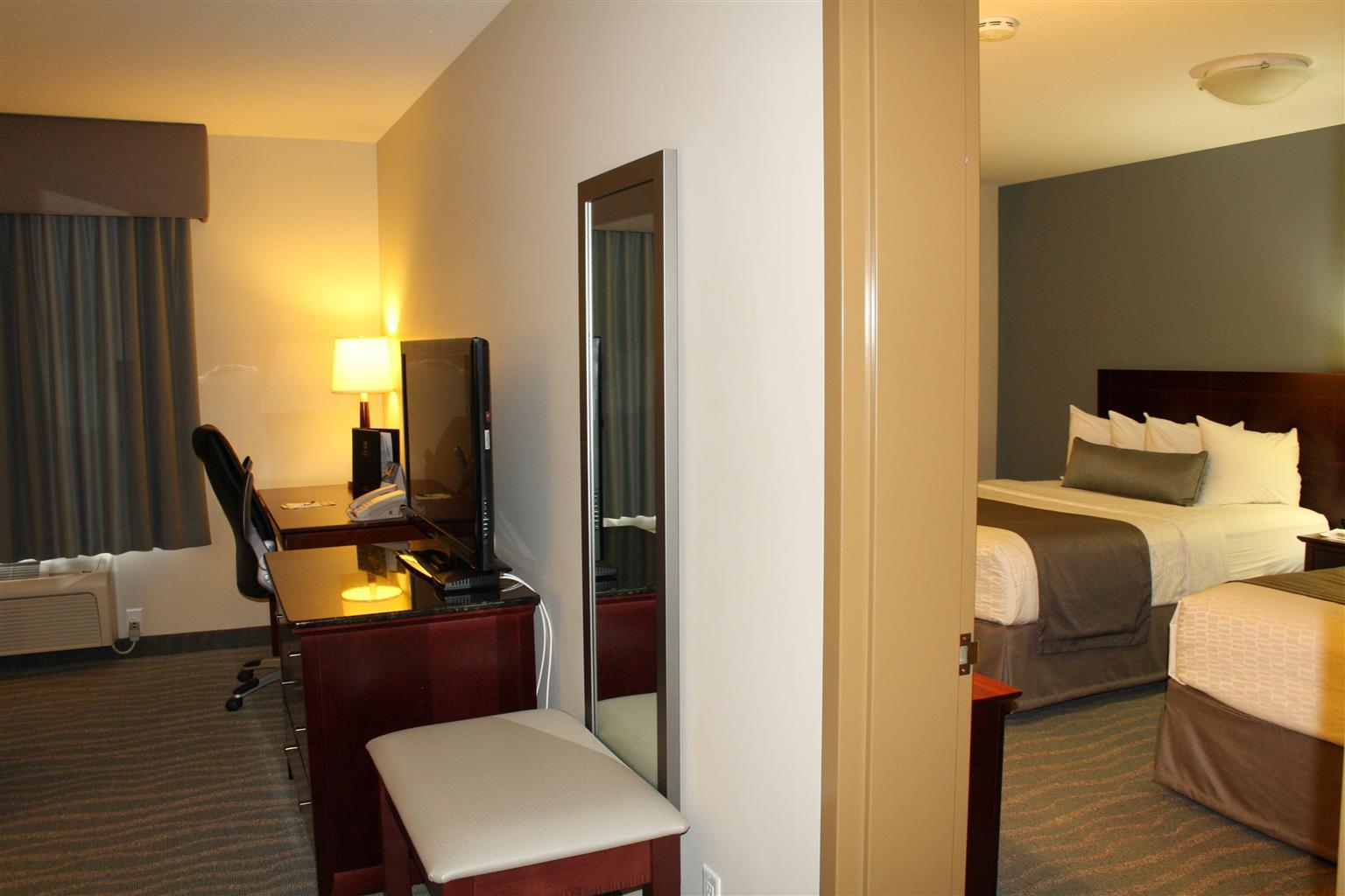 Best Western Rocky Mountain House Exterior photo