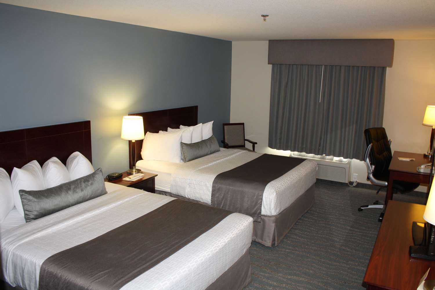 Best Western Rocky Mountain House Exterior photo