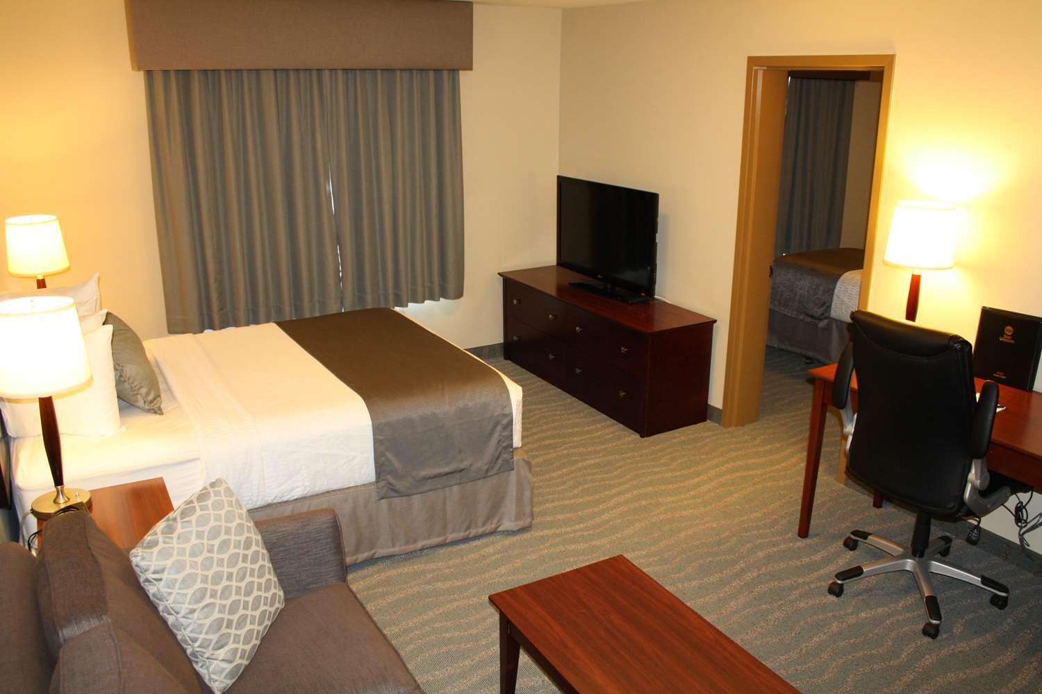 Best Western Rocky Mountain House Exterior photo