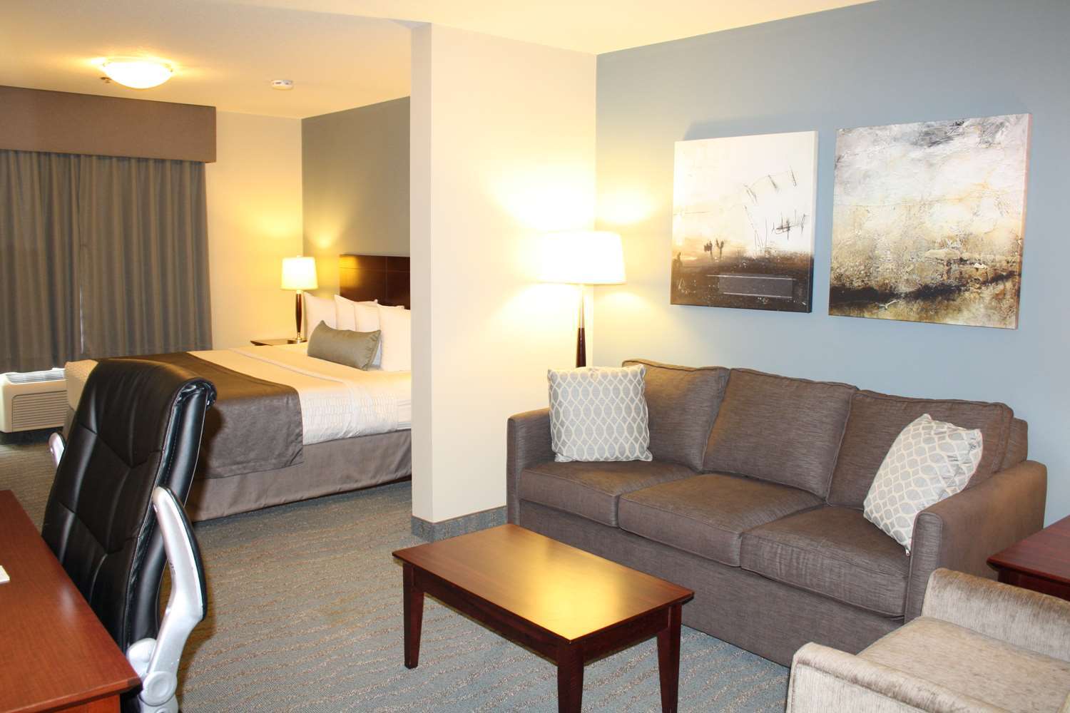 Best Western Rocky Mountain House Exterior photo